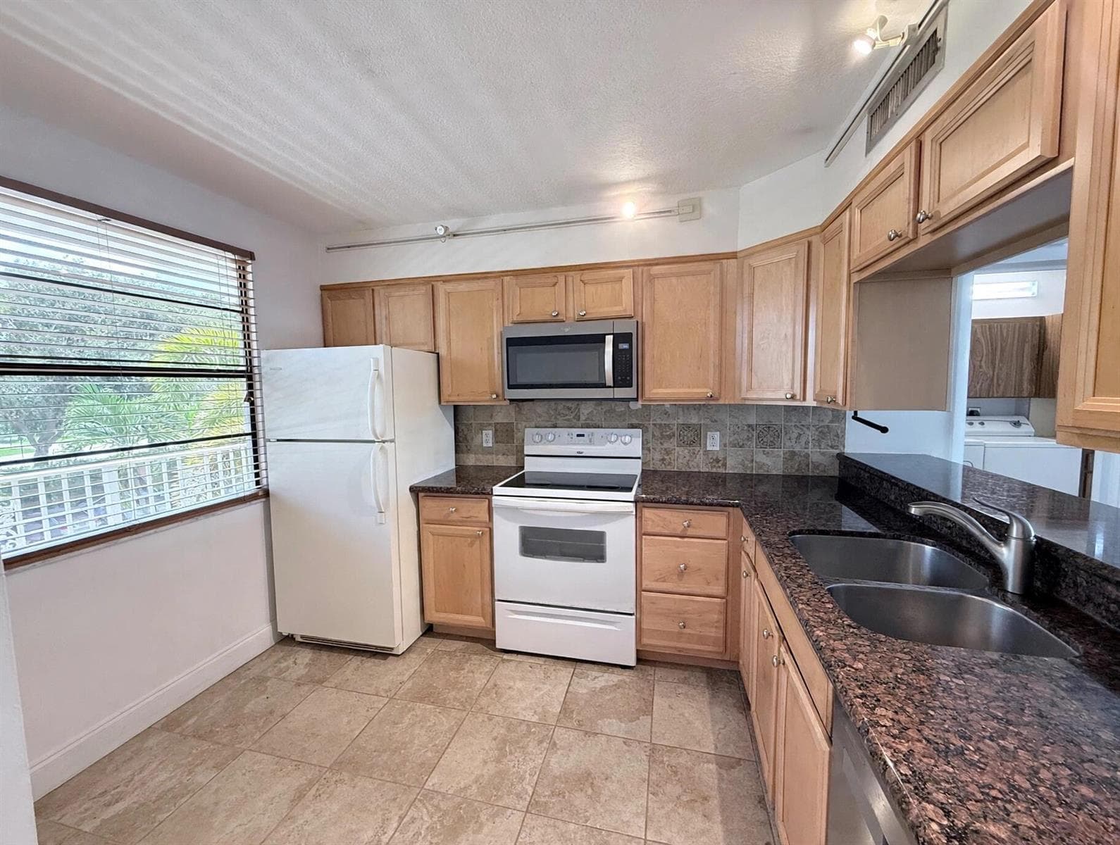 6025 Balboa Circle # 306, Boca Raton FL 33433