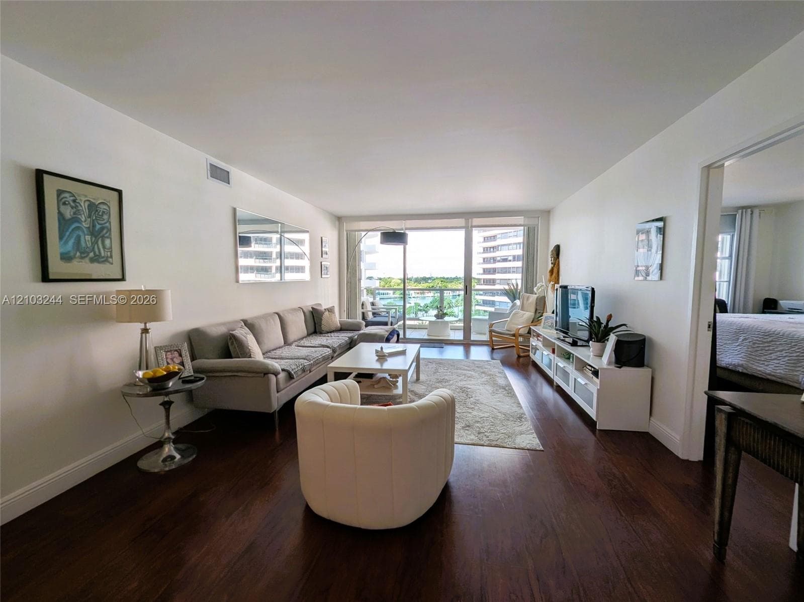 5161 Collins Ave # 711, Miami Beach FL 33140