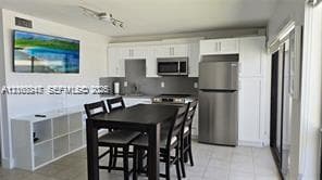 3215 N Ocean Dr # 302, Hollywood FL 33019