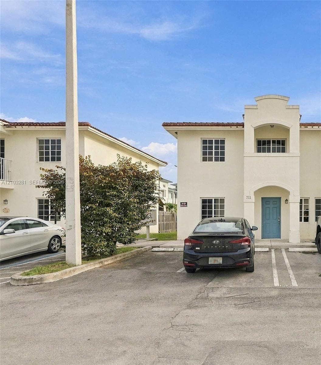 211 SW 6th Ln, Florida City FL 33034
