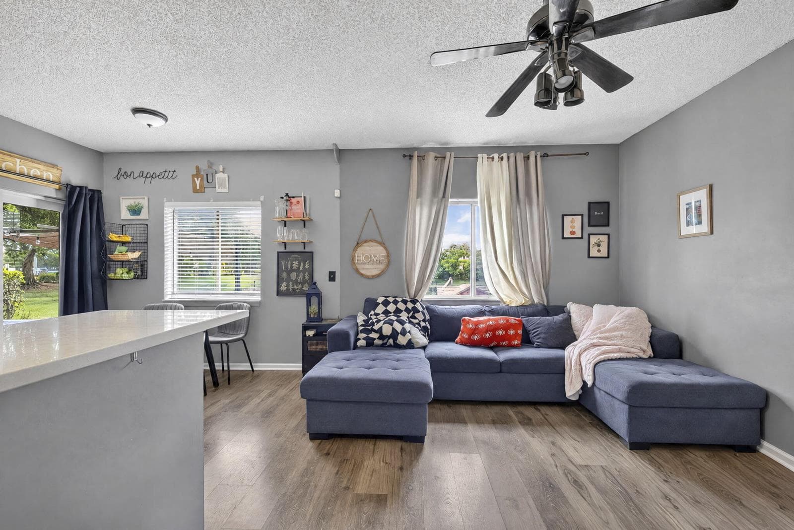 9440 E PLUM HARBOR Way, Tamarac FL 33321