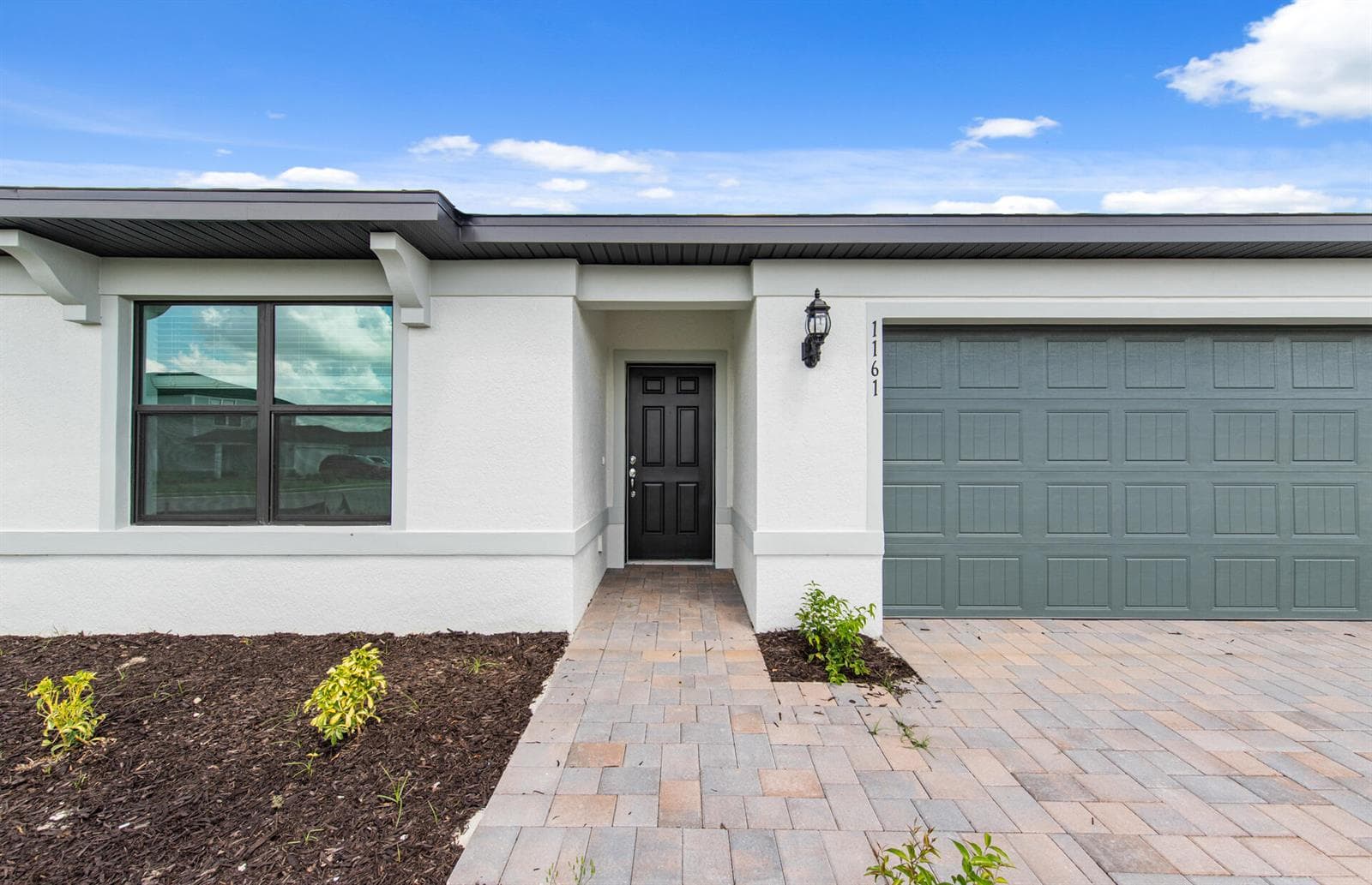 1161 Caloosa Crk Drive, FL 33935
