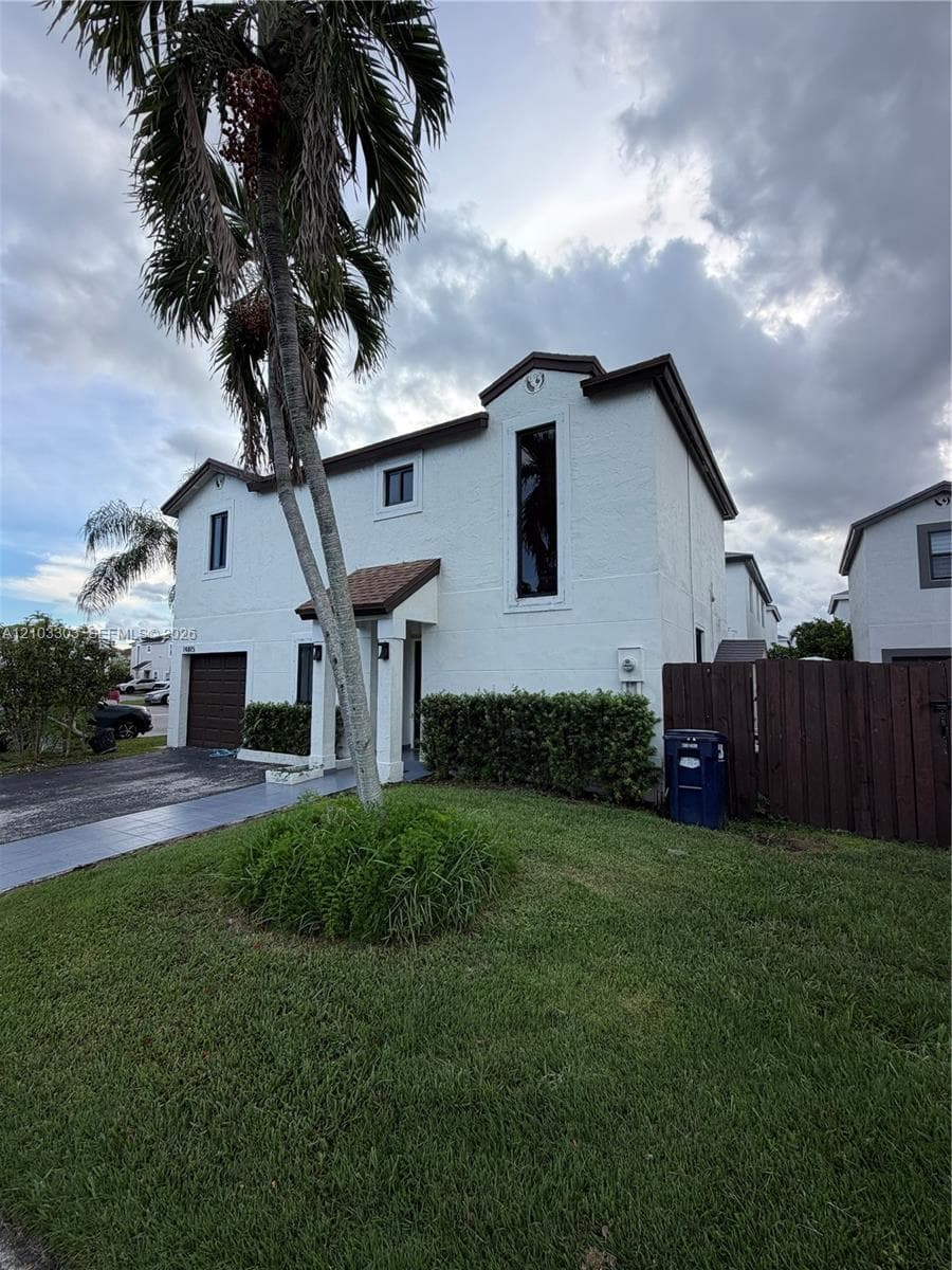 14815 SW 90th Ter, Miami FL 33196