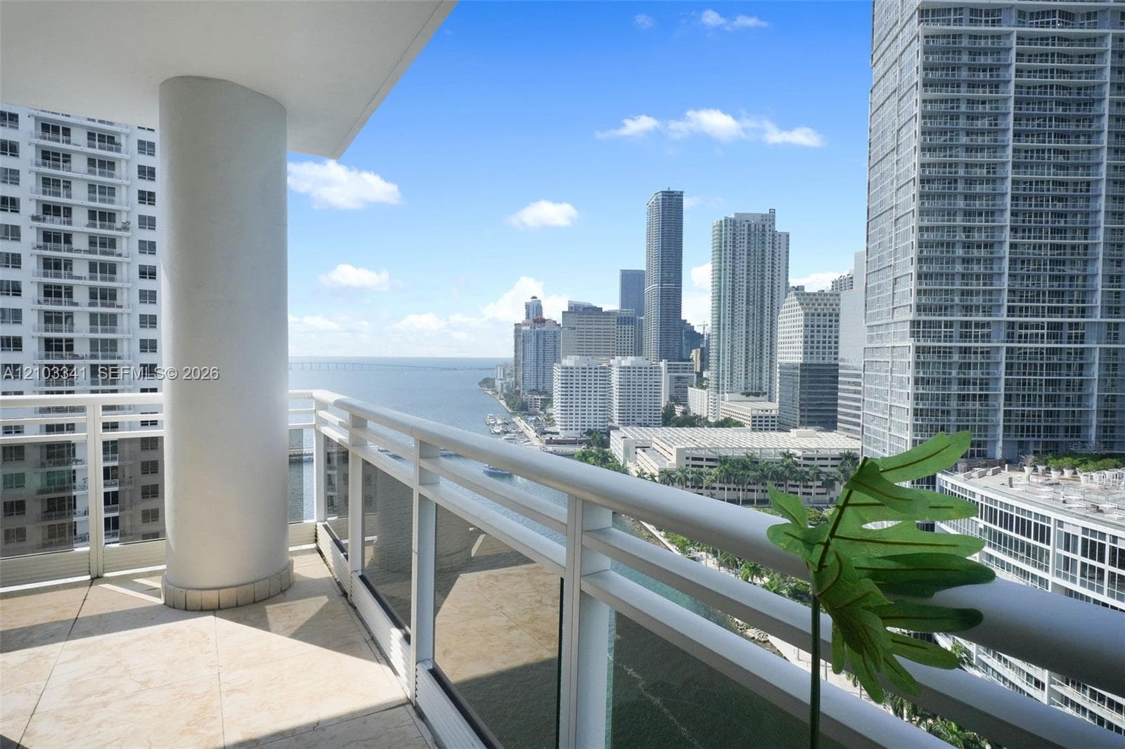 901 Brickell Key Blvd # 2204, Miami FL 33131