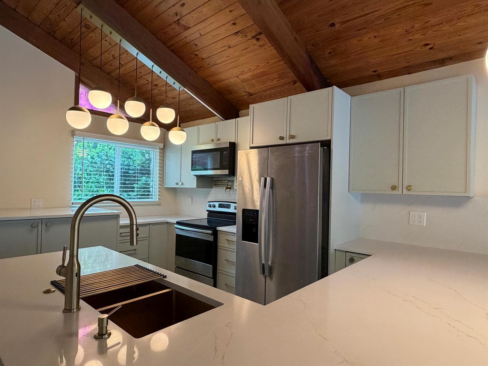 6131 NW 32ND Way, Fort Lauderdale FL 33309