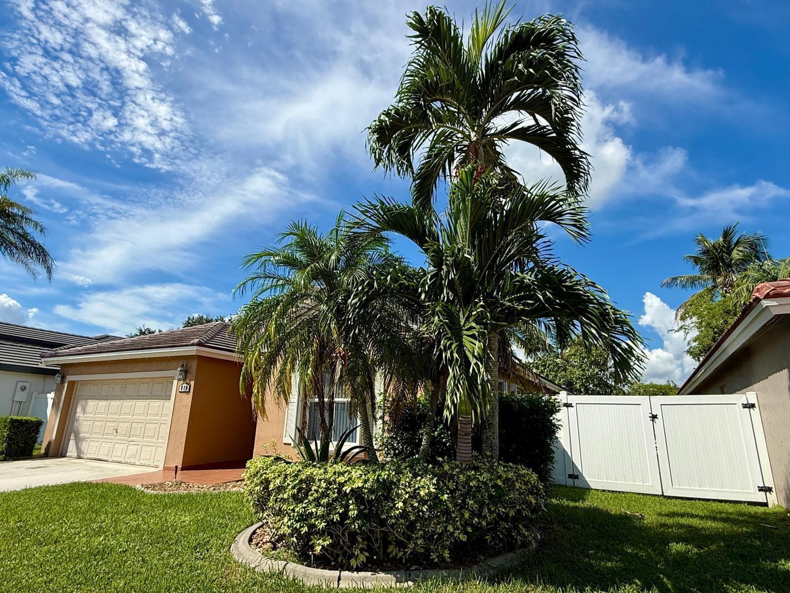 870 NW 166TH Avenue, Pembroke Pines FL 33028