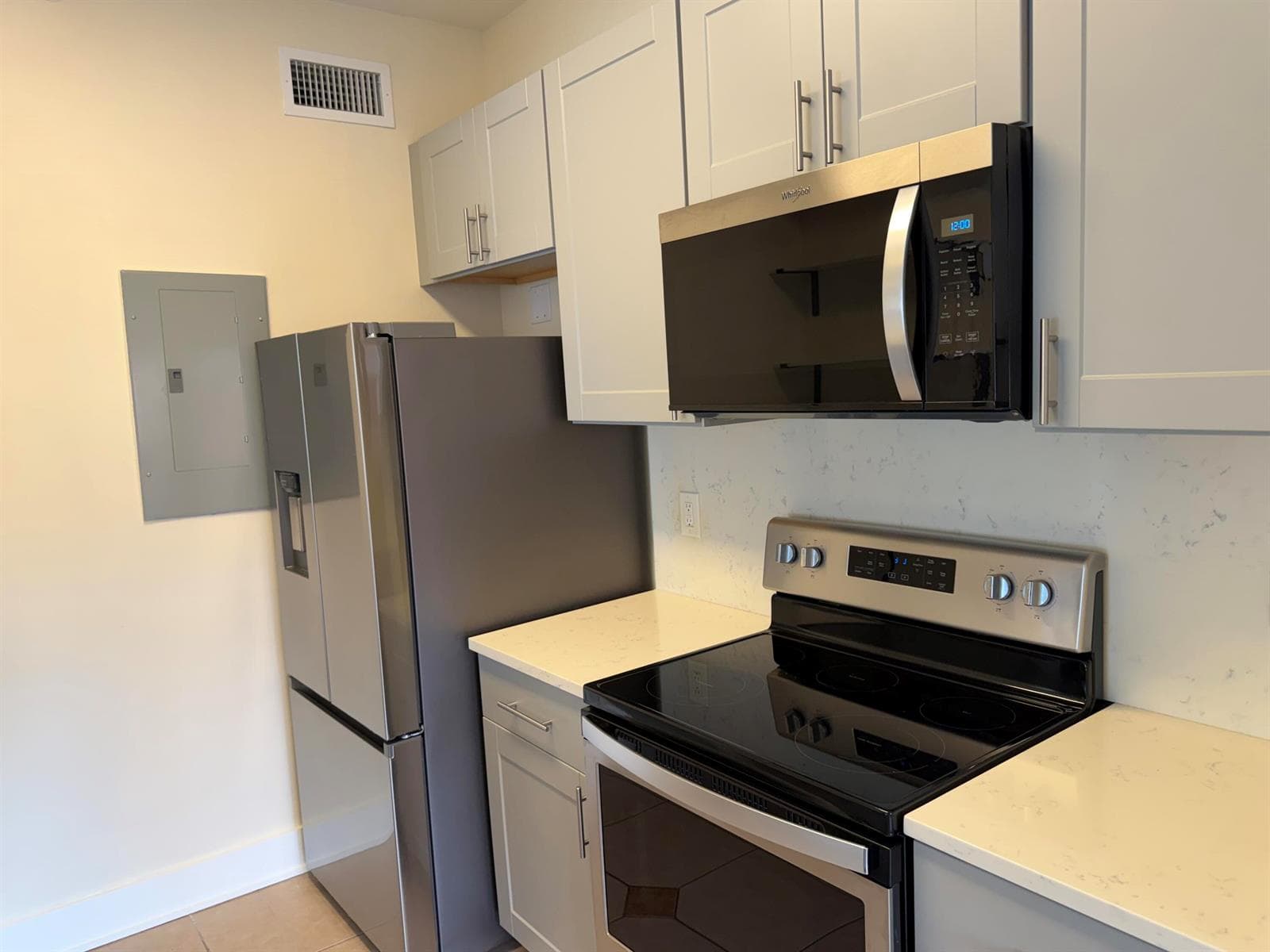 1000 Scotia Drive # 102, Hypoluxo FL 33462