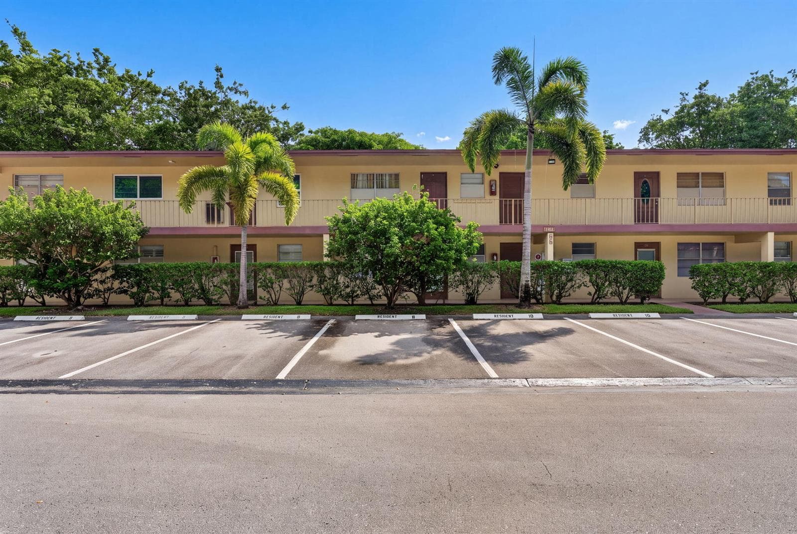 7490 NW 1st Street # 104, Margate FL 33063
