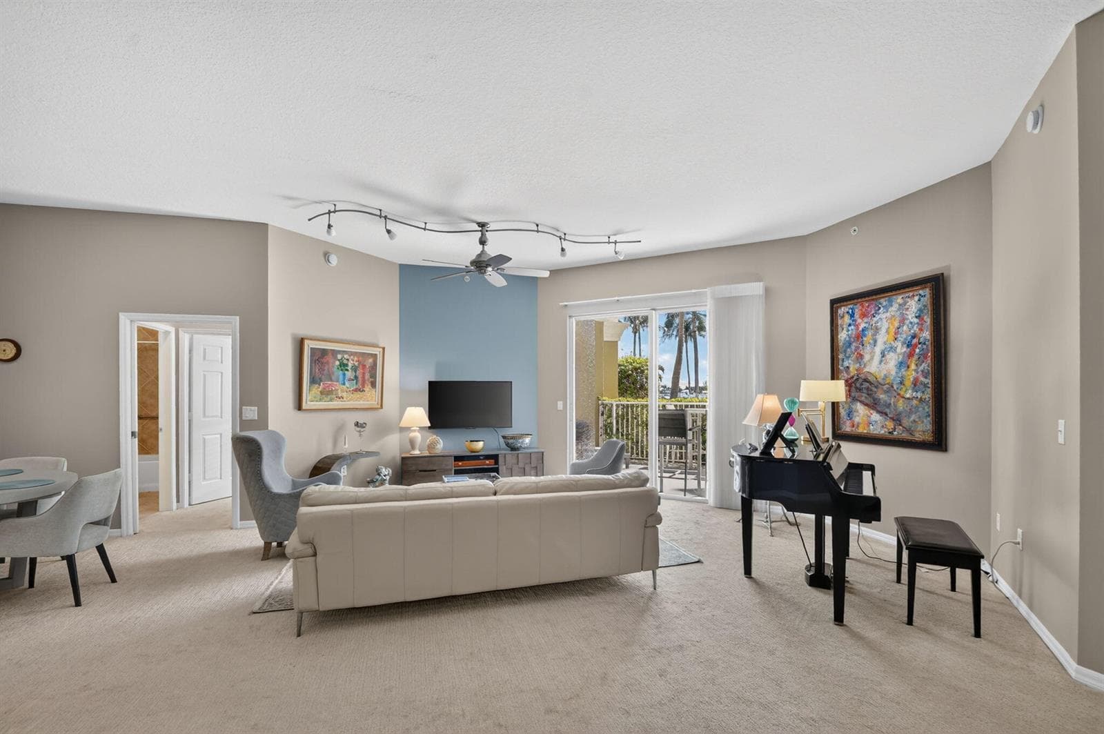 806 E Windward Way # 108, Lantana FL 33462