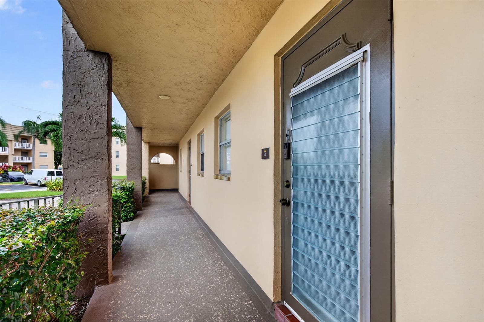 9360 Sunrise Lakes Boulevard Unit 108, Sunrise FL 33322