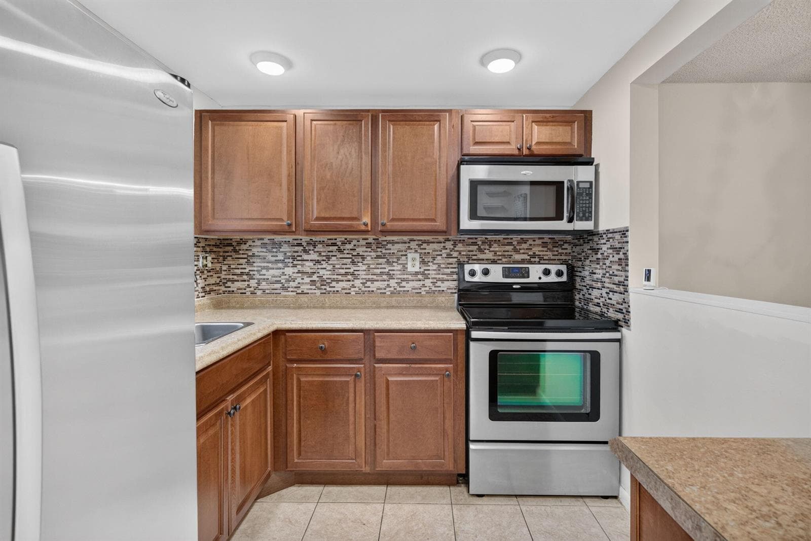 9360 Sunrise Lakes Boulevard Unit 108, Sunrise FL 33322