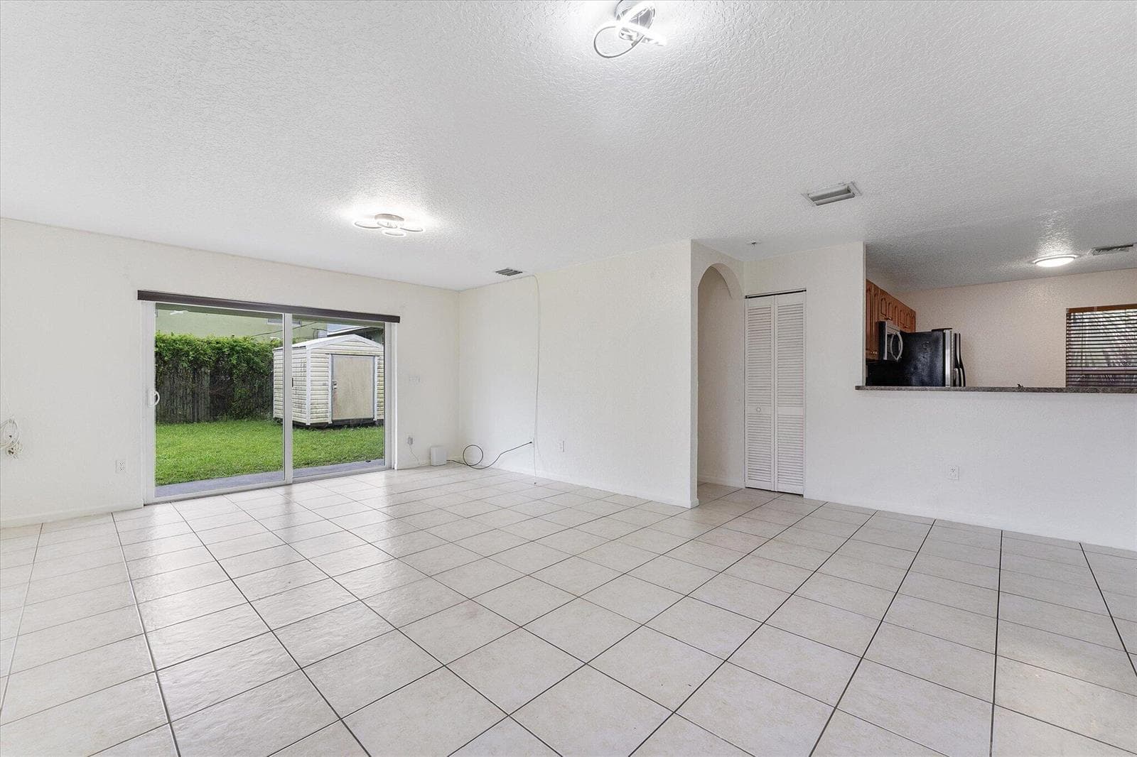 2212 NW 9th Court, Fort Lauderdale FL 33311
