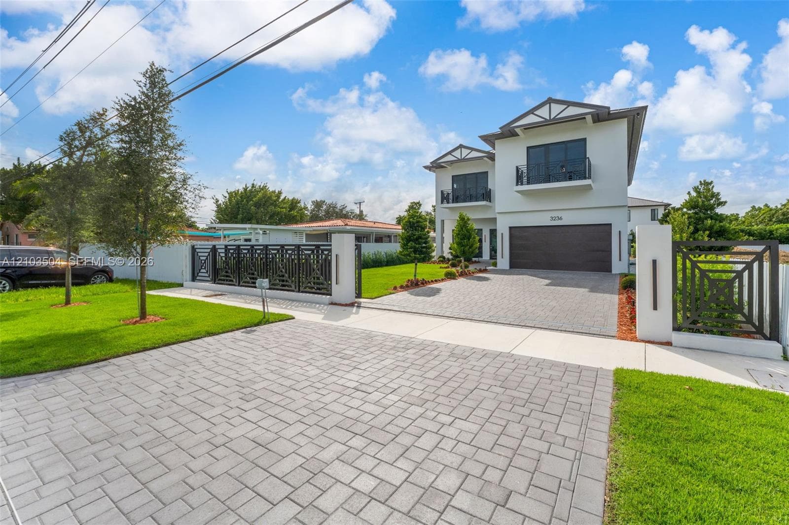 3236 SW 64th Ave, Miami FL 33155