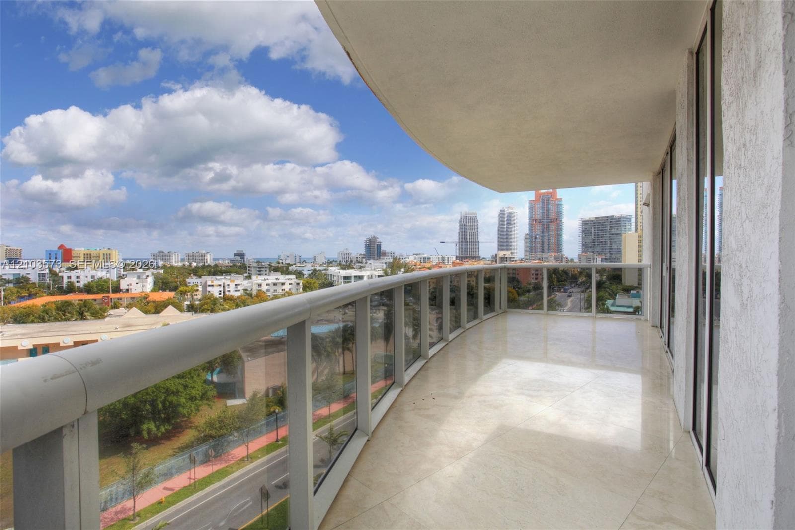400 Alton Rd # 811, Miami Beach FL 33139