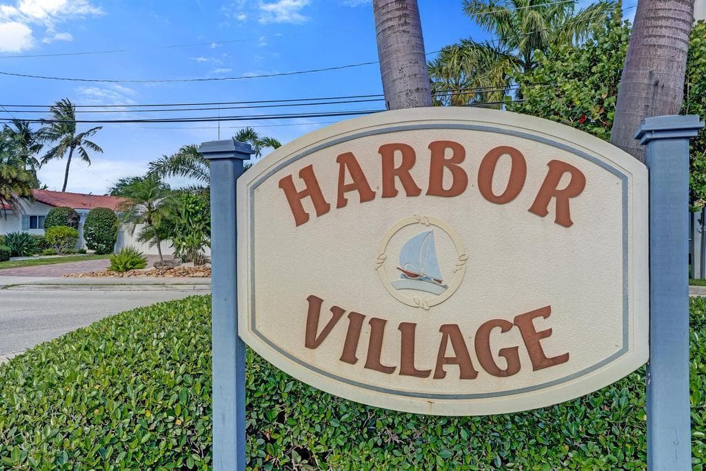 1004 NE 26TH Avenue, Pompano Beach FL 33062