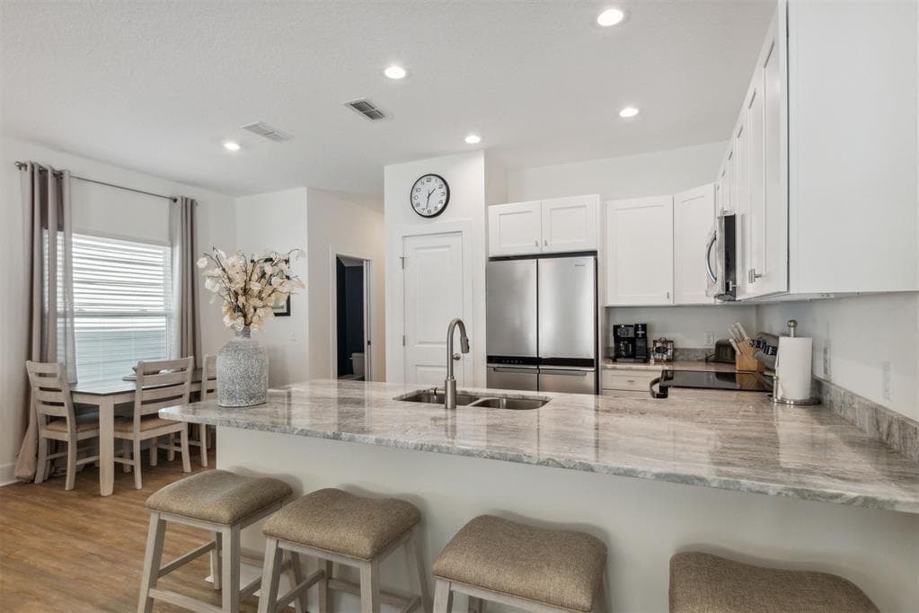 913 S 7TH Street, FL 32034