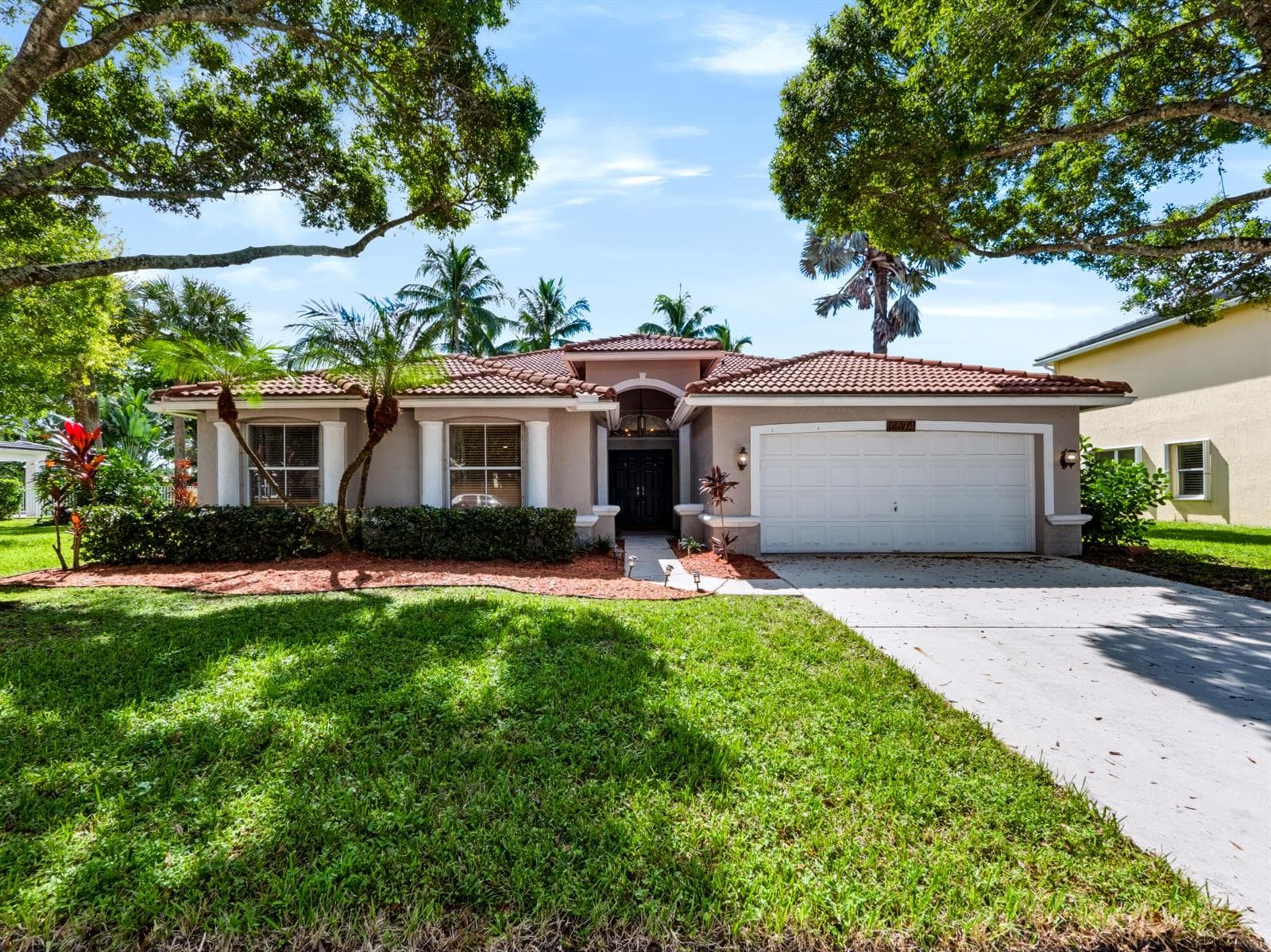 5574 Bermuda Dunes Circle, Lake Worth FL 33463