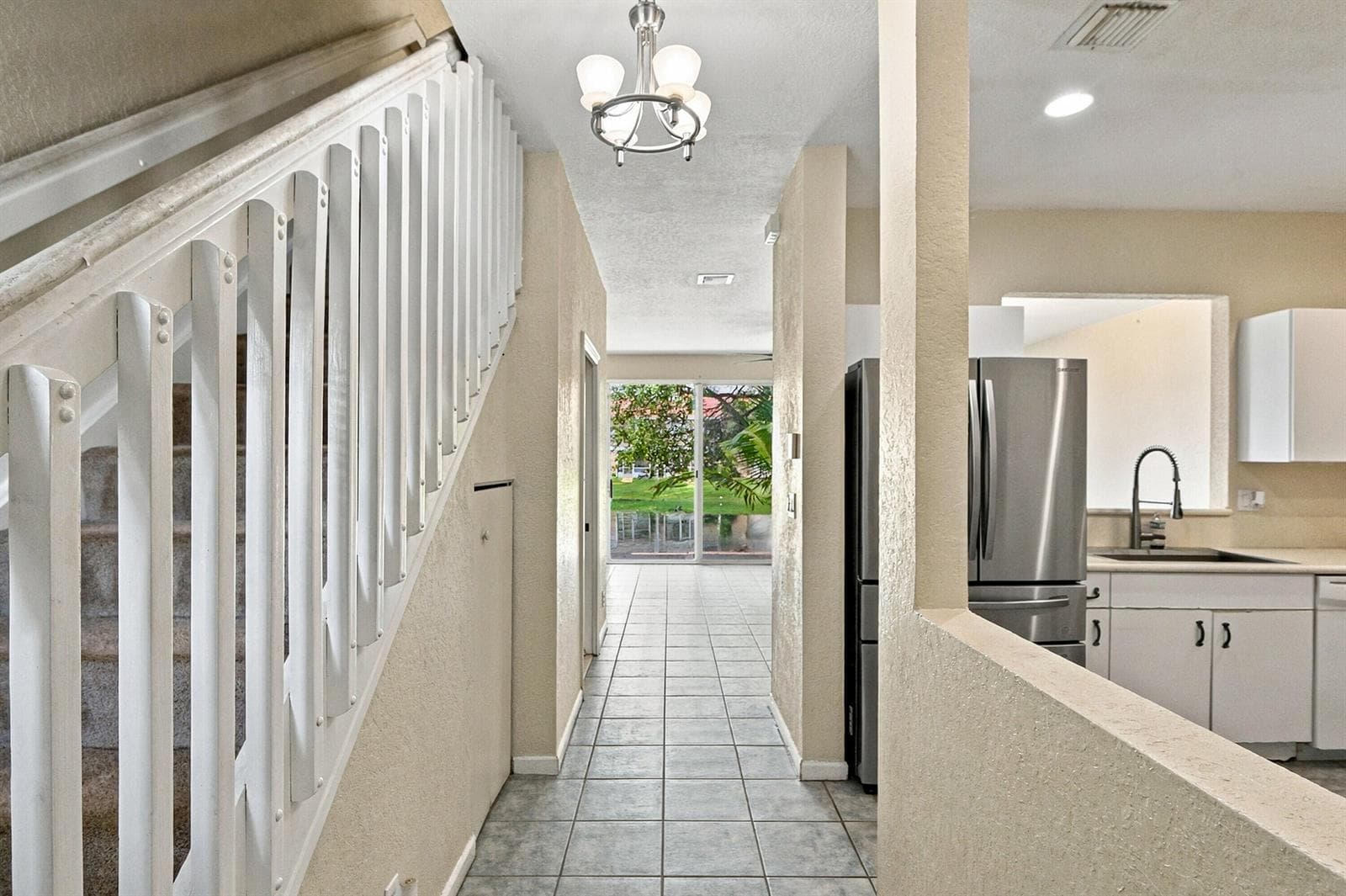 5477 NW 90th Terrace, Sunrise FL 33351