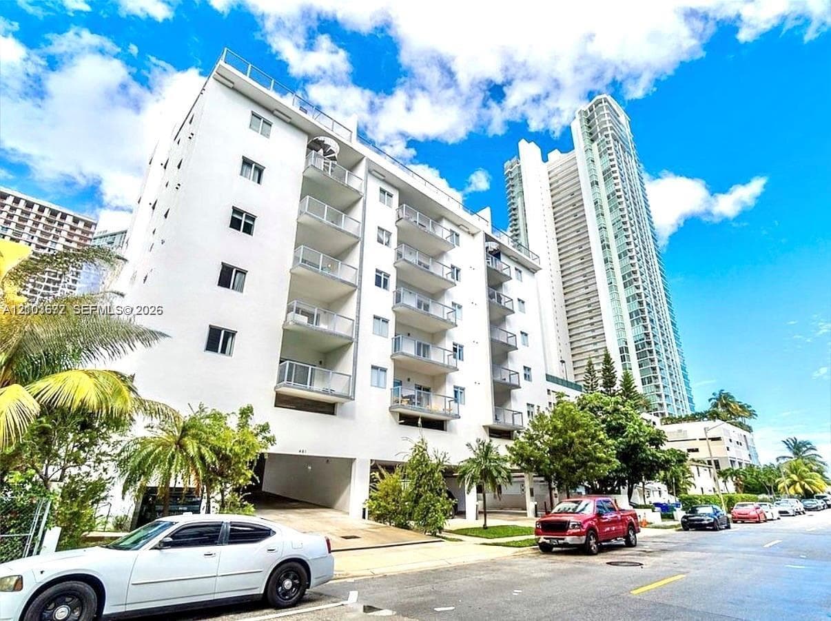 481 NE 29th St # 502, Miami FL 33137