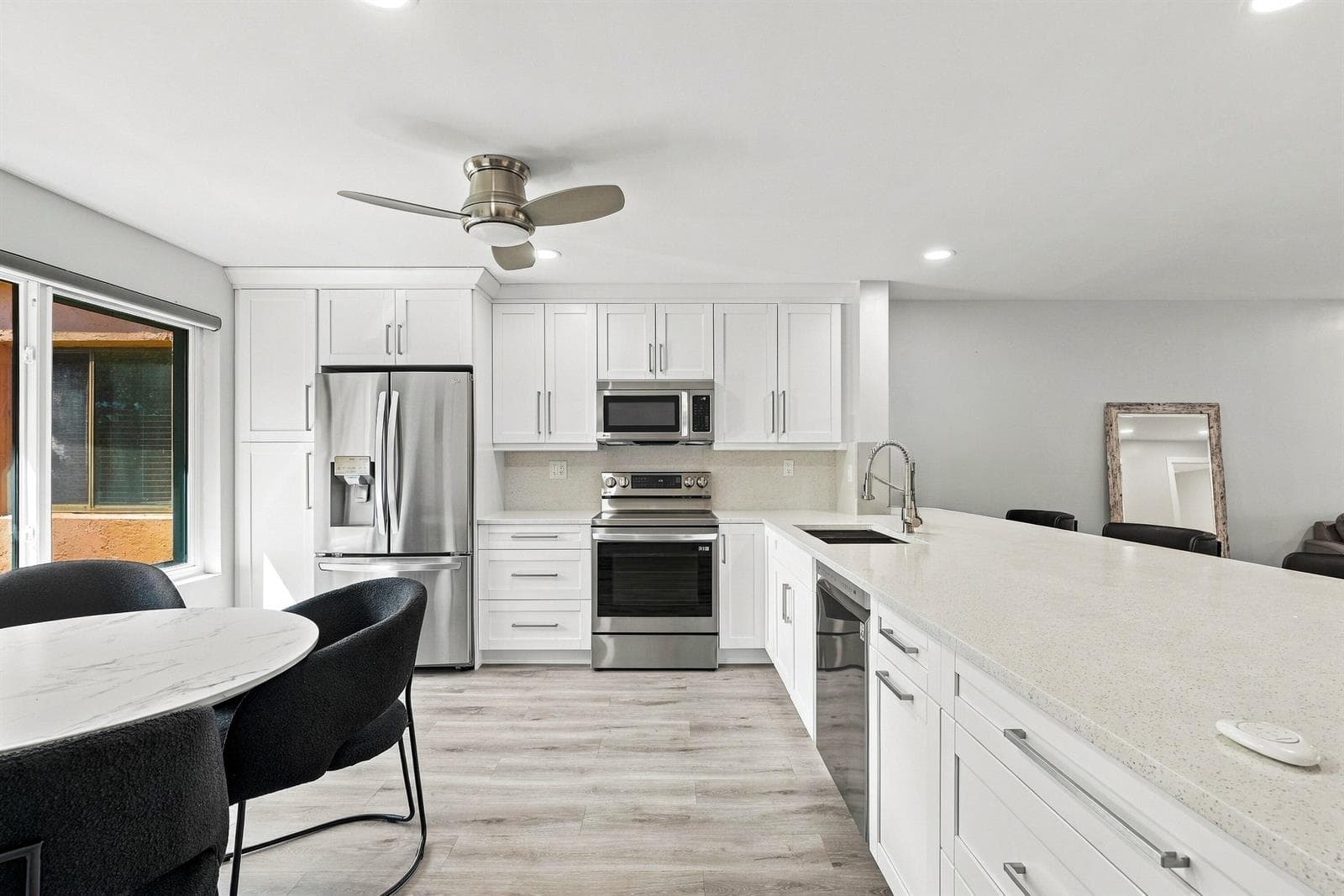 11172 GREEN LAKE Drive # 203, Boynton Beach FL 33437