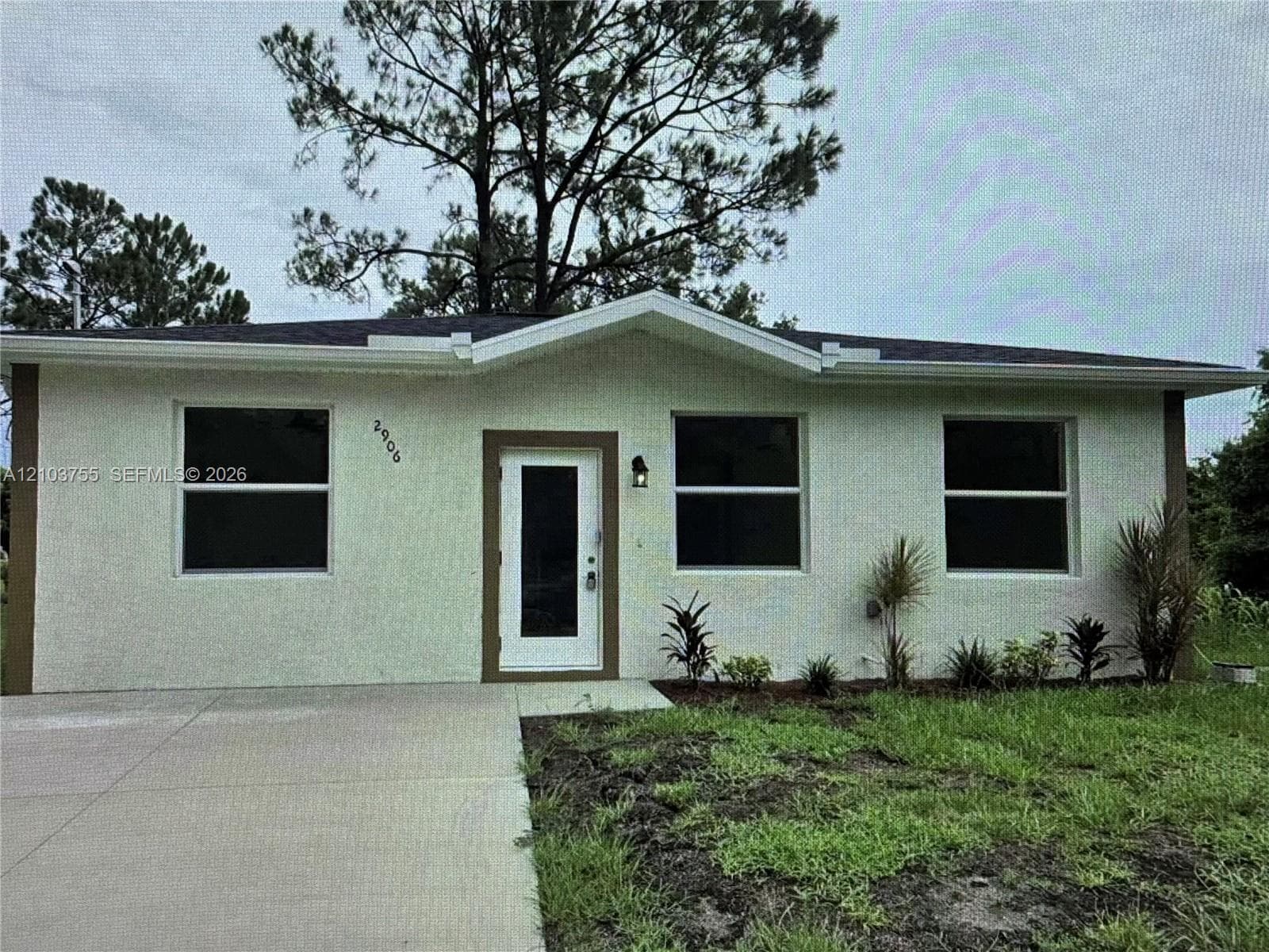 2906 W 52 st, Lehigh Acres FL 33971