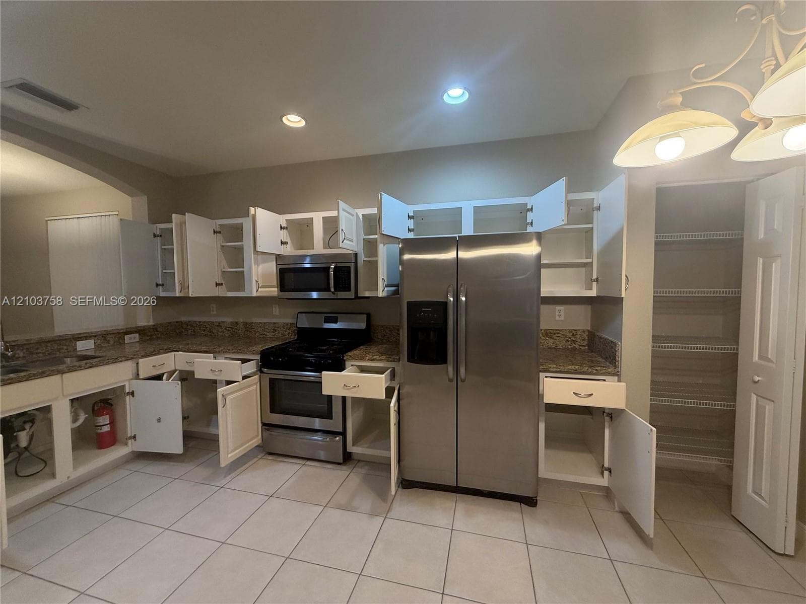 735 Duchess Ct, Palm Beach Gardens FL 33410