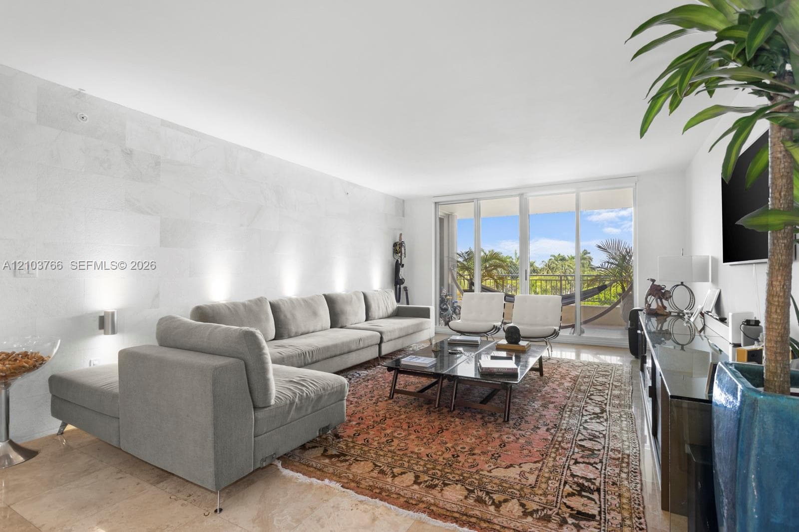 765 Crandon Blvd # 310, Key Biscayne FL 33149