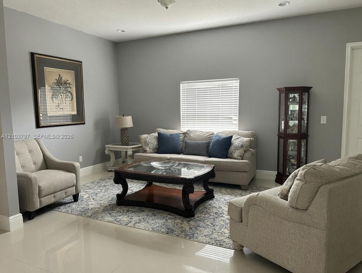 2282 SE Abcor Rd, Port St. Lucie FL 34952