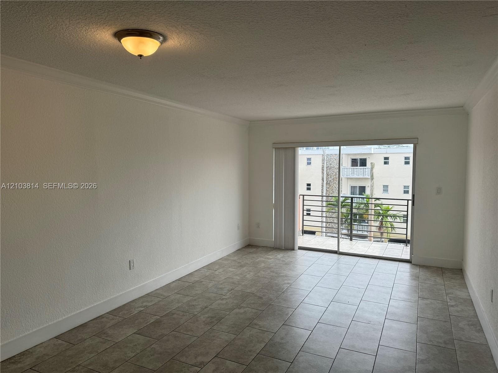 365 NE 125th St # 401, North Miami FL 33161