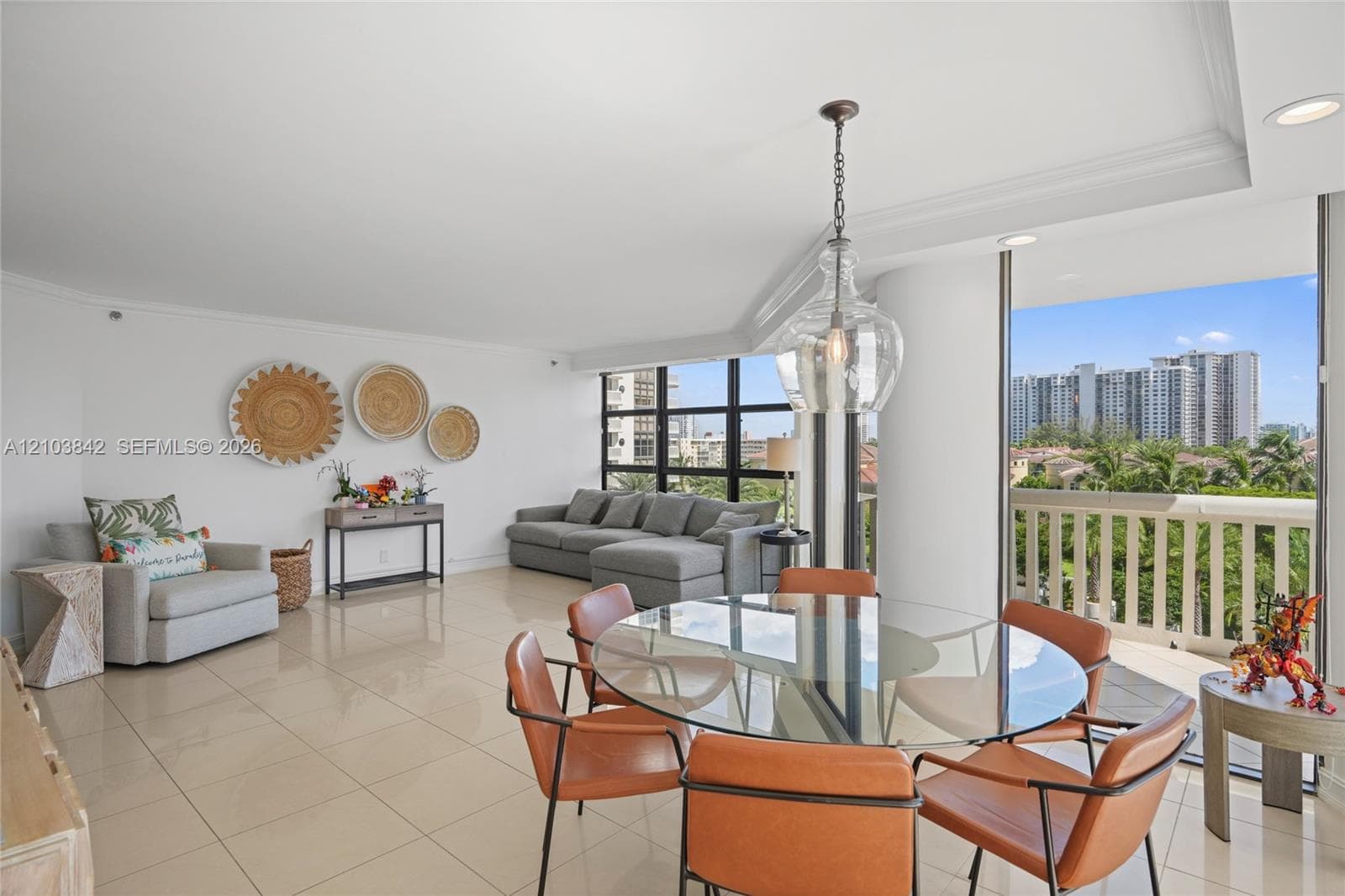 1000 W Island Blvd # 504, Aventura FL 33160