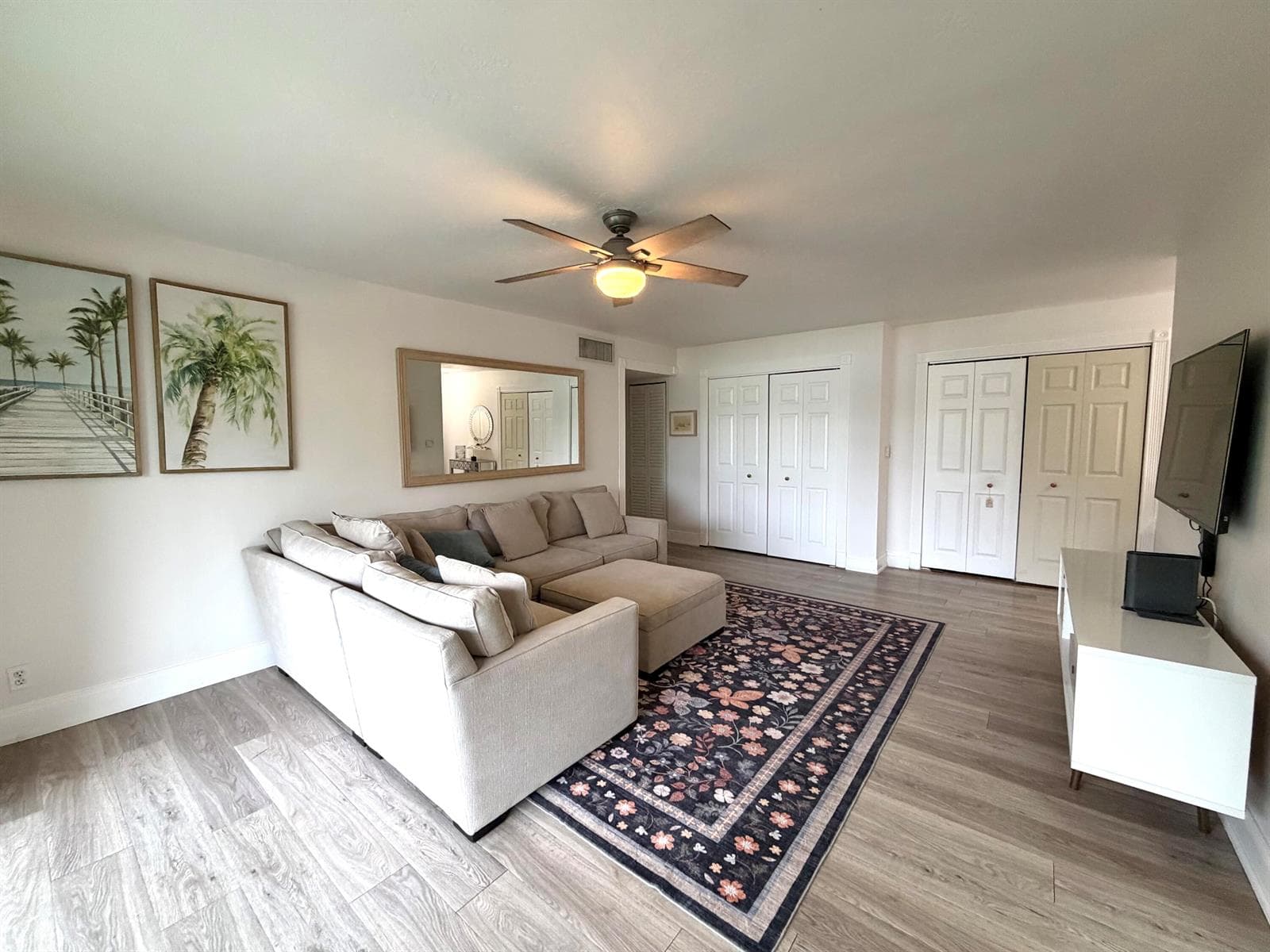 150 Pineview Road # H8, Jupiter FL 33469
