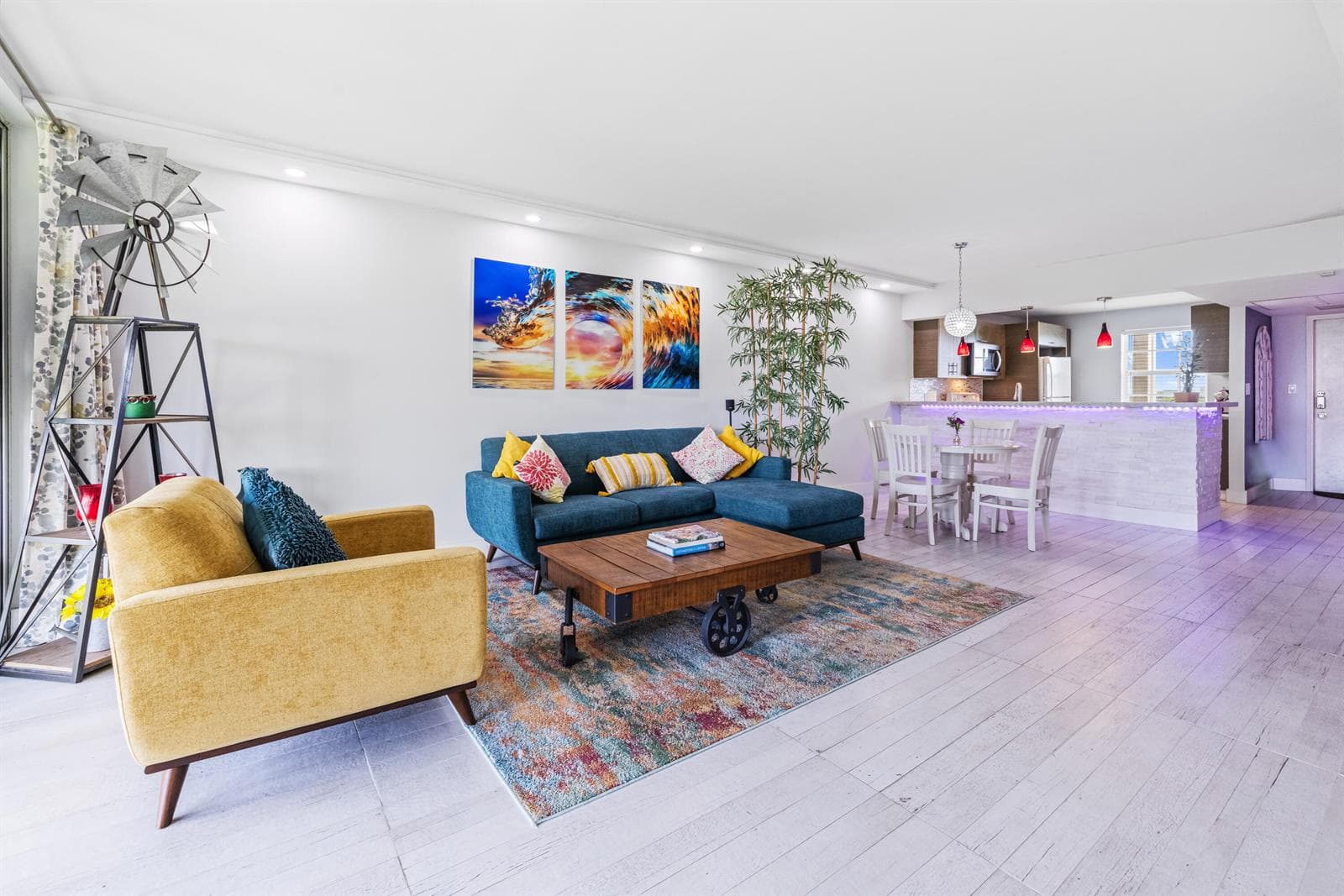 575 Oaks Lane # 708, Pompano Beach FL 33069