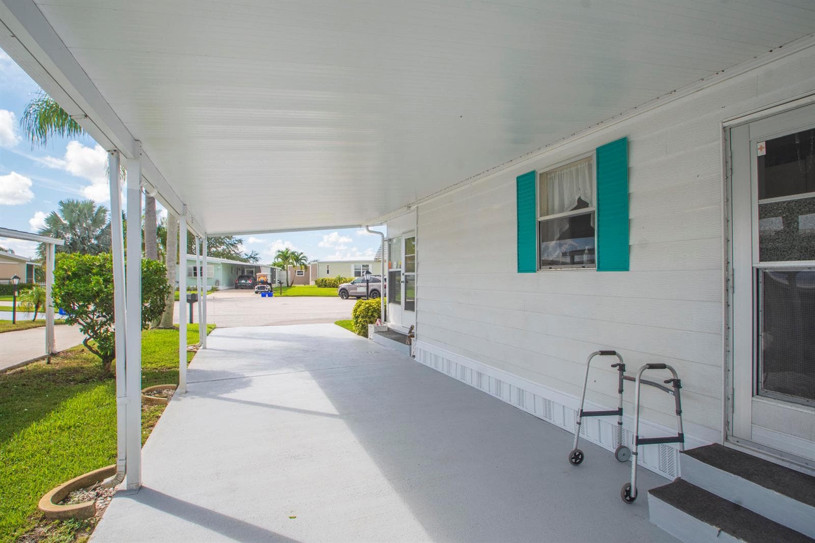 123 La Vaughn Circle, Jensen Beach FL 34957