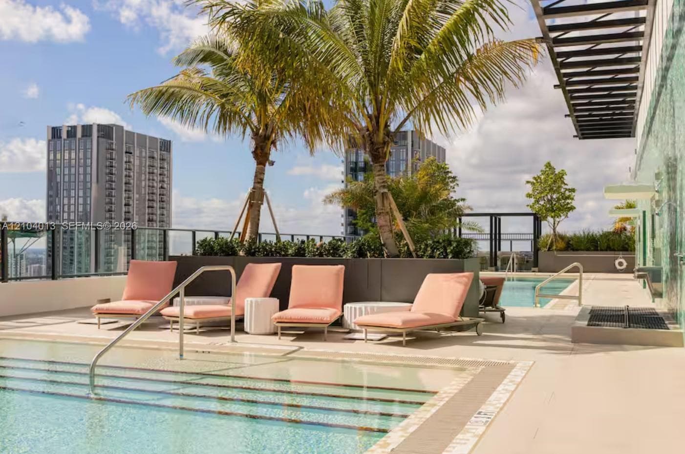 11 NE 6th St # 3005, Miami FL 33132