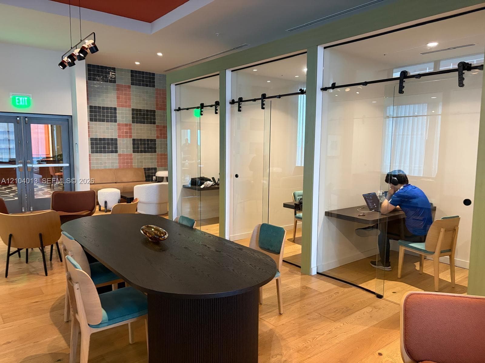 11 NE 6th St # 3005, Miami FL 33132