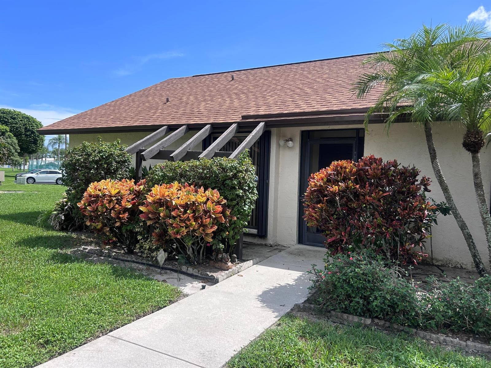 81 VIA DE CASAS NORTE, Boynton Beach FL 33426