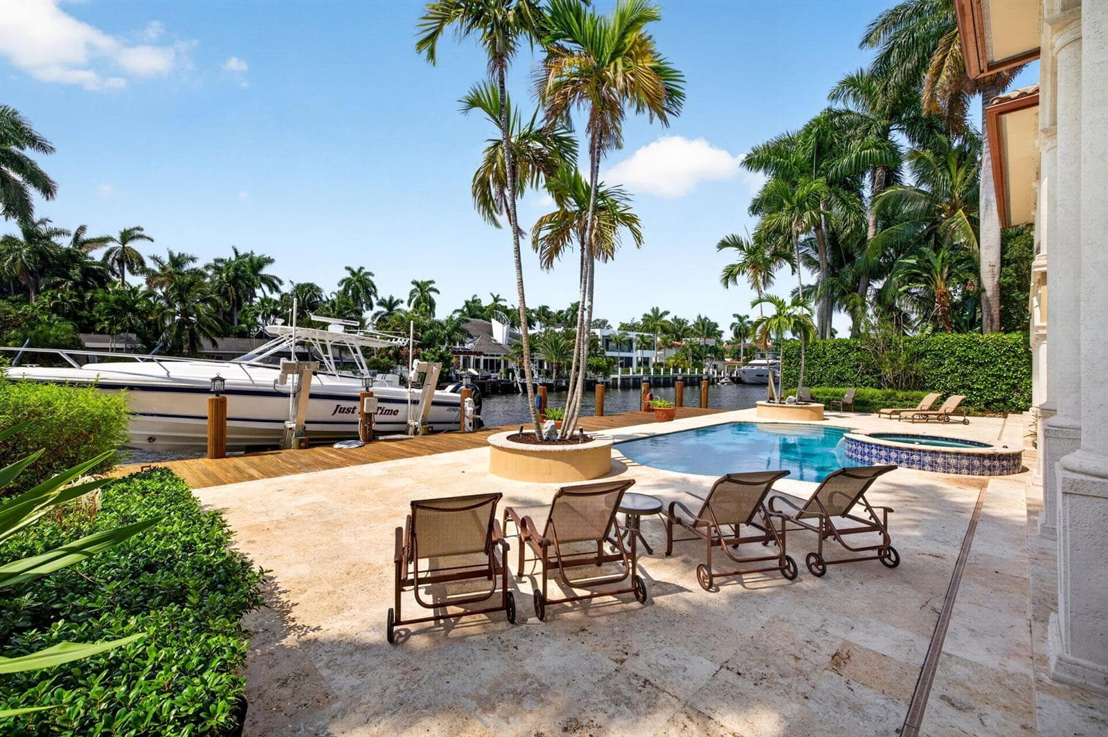 67 ROYAL PALM Drive, Fort Lauderdale FL 33301