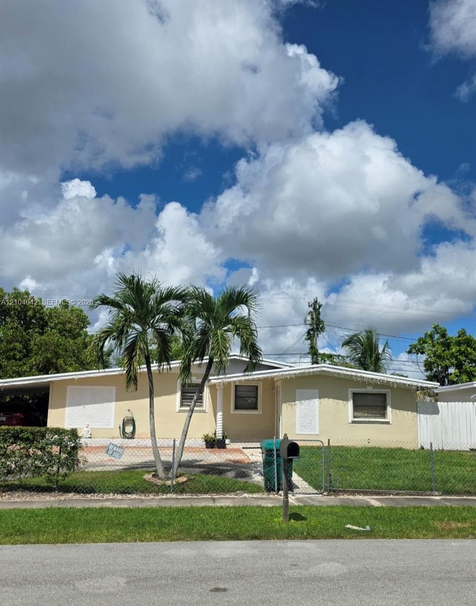 11761 SW 173rd St, Miami FL 33177