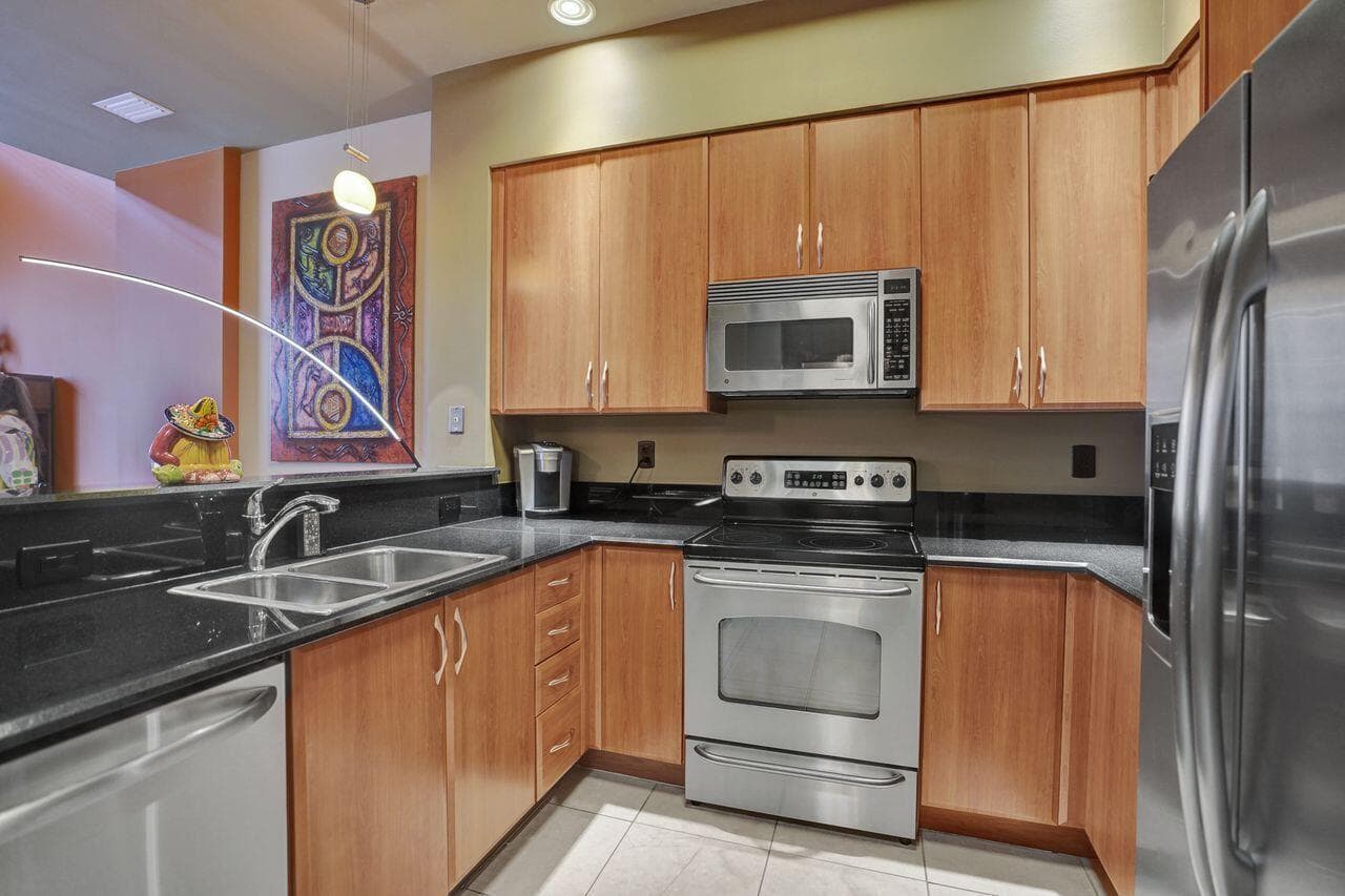 801 S Olive Avenue # 225, West Palm Beach FL 33401
