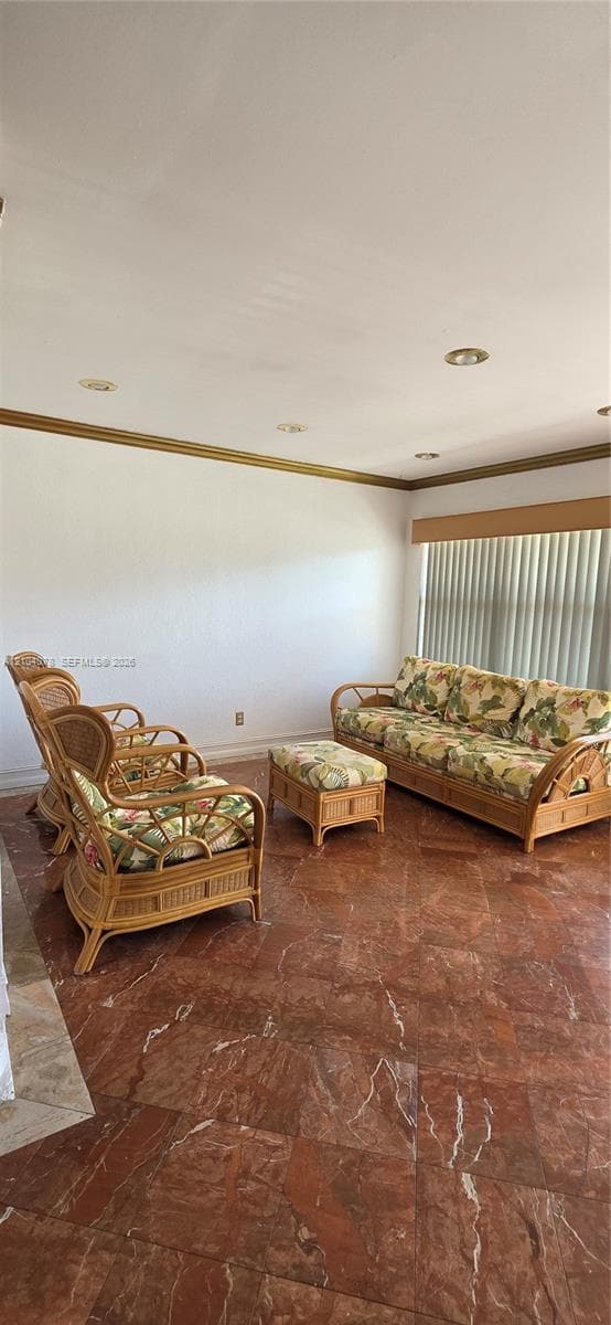 8851 Sunrise Lakes Blvd # 213, Sunrise FL 33322
