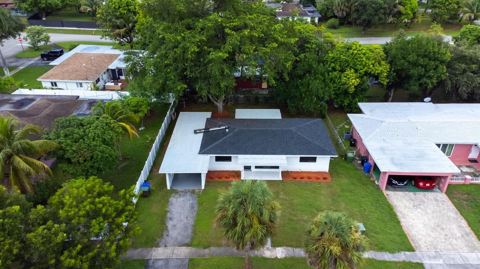 810 Wyoming Avenue, Fort Lauderdale FL 33312