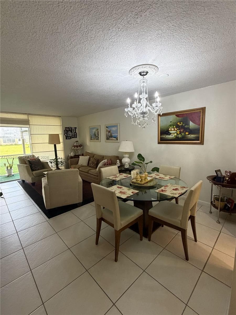 8880 Sunrise Lakes Blvd # 101, Sunrise FL 33322