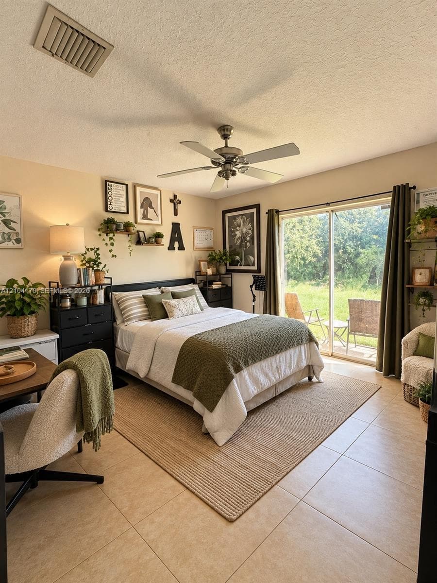 2114 E Ridge Cir E, Boynton Beach FL 33435