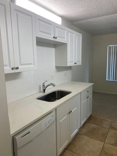 150 PINEVIEW Road # B8, Jupiter FL 33469