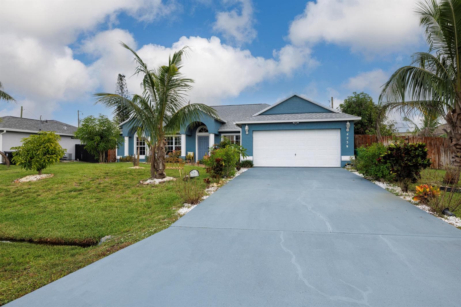 4239 SW Callicoe Street, Port St. Lucie FL 34953