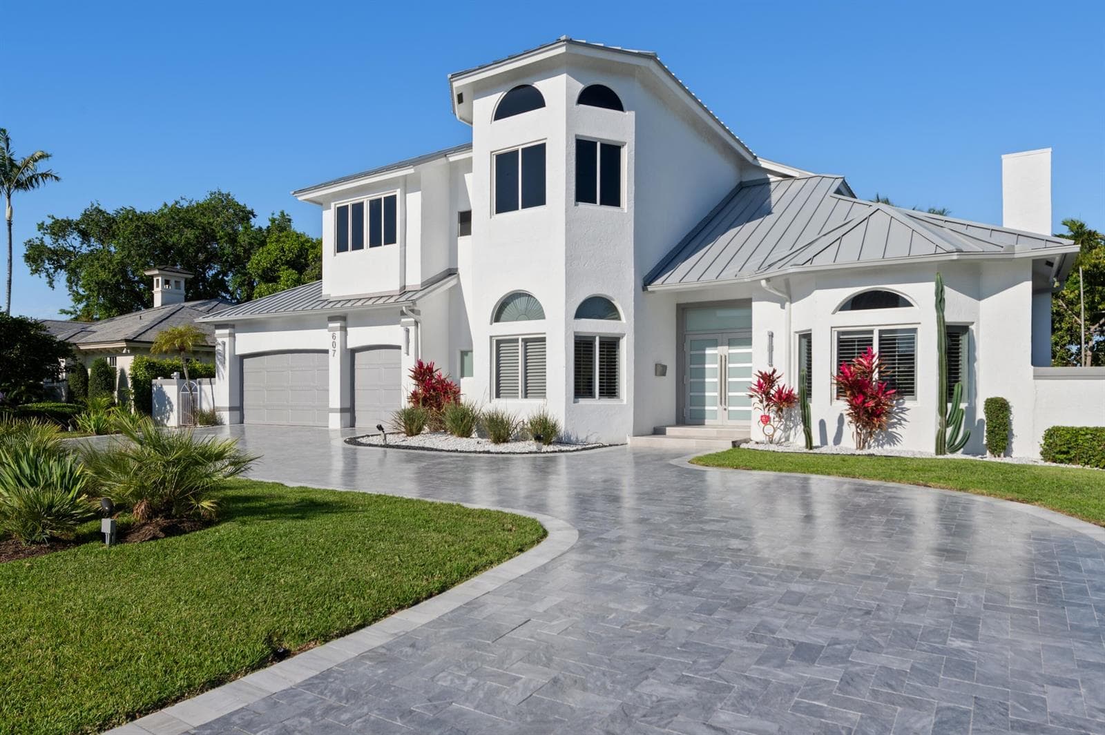 607 INTRACOASTAL Drive, Fort Lauderdale FL 33304