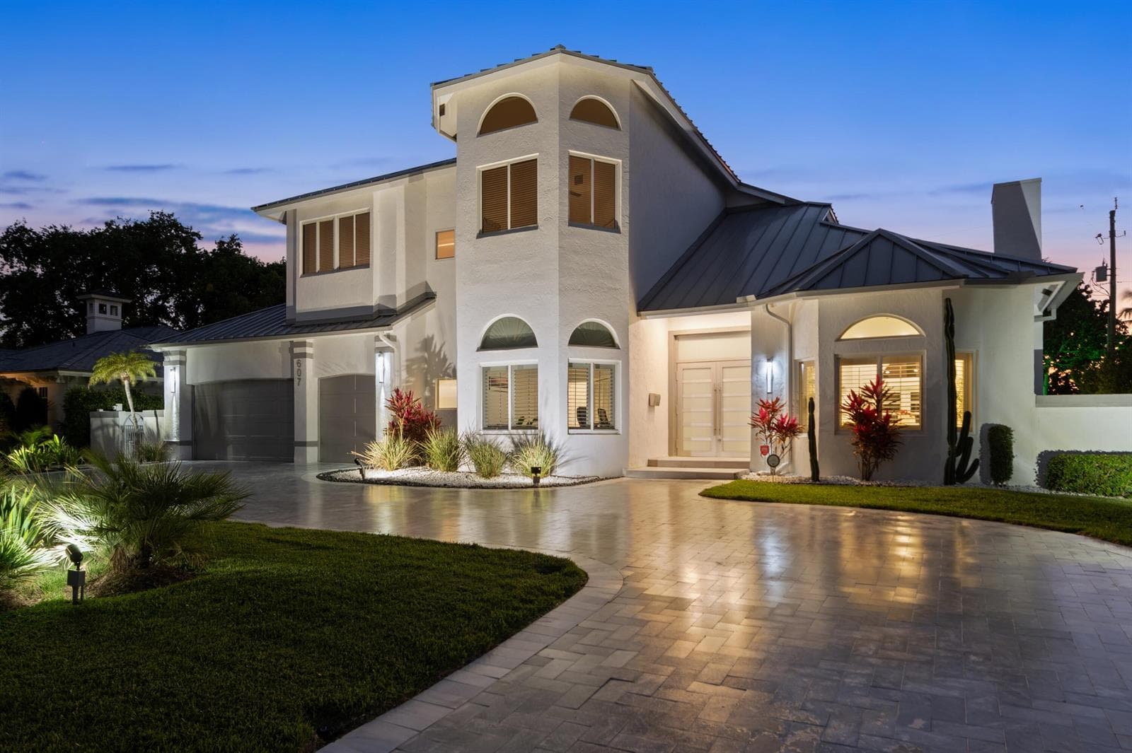 607 INTRACOASTAL Drive, Fort Lauderdale FL 33304