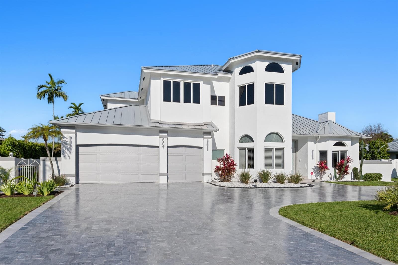 607 INTRACOASTAL Drive, Fort Lauderdale FL 33304