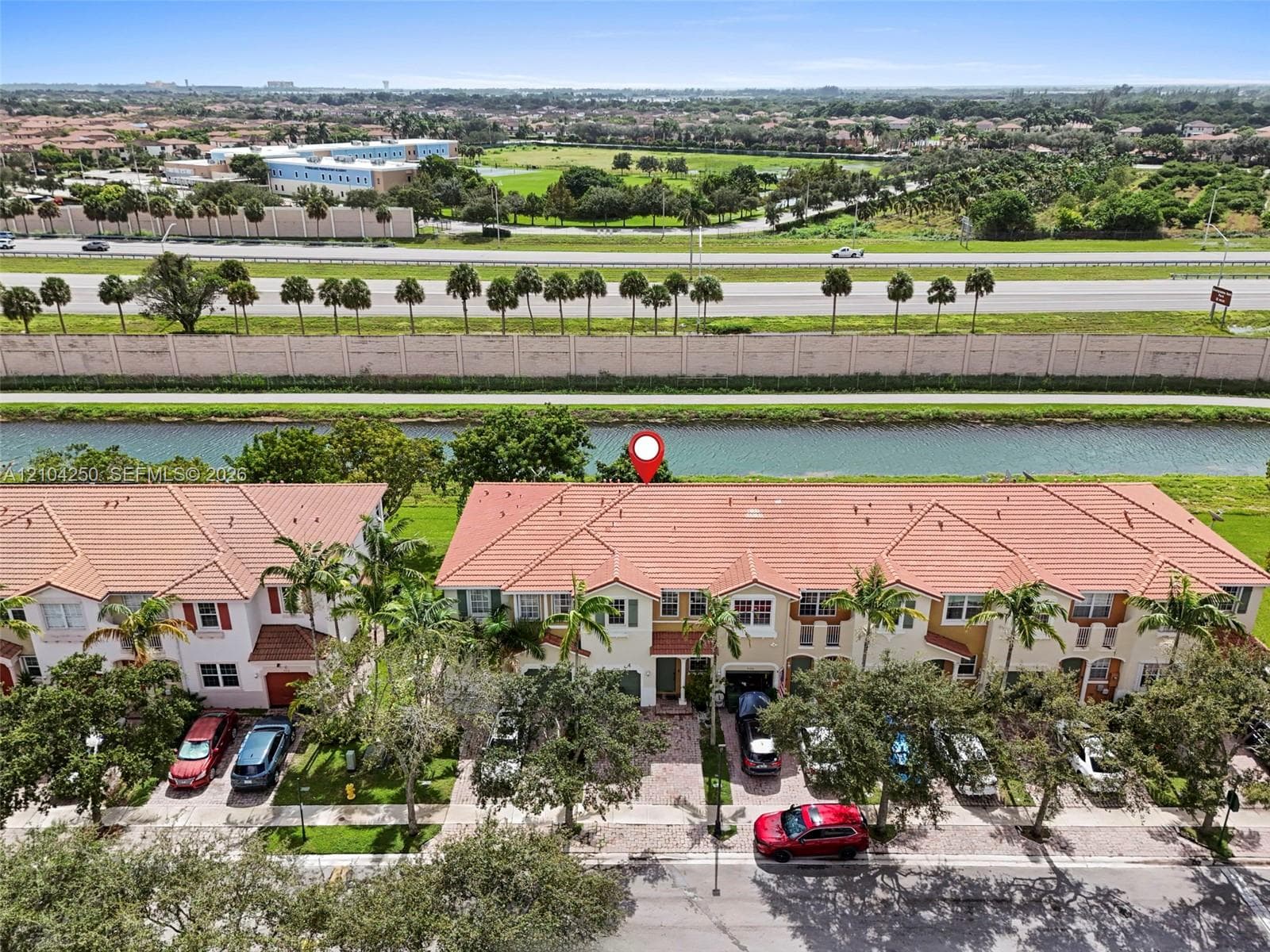 2104 NE 3rd Ct, Homestead FL 33033