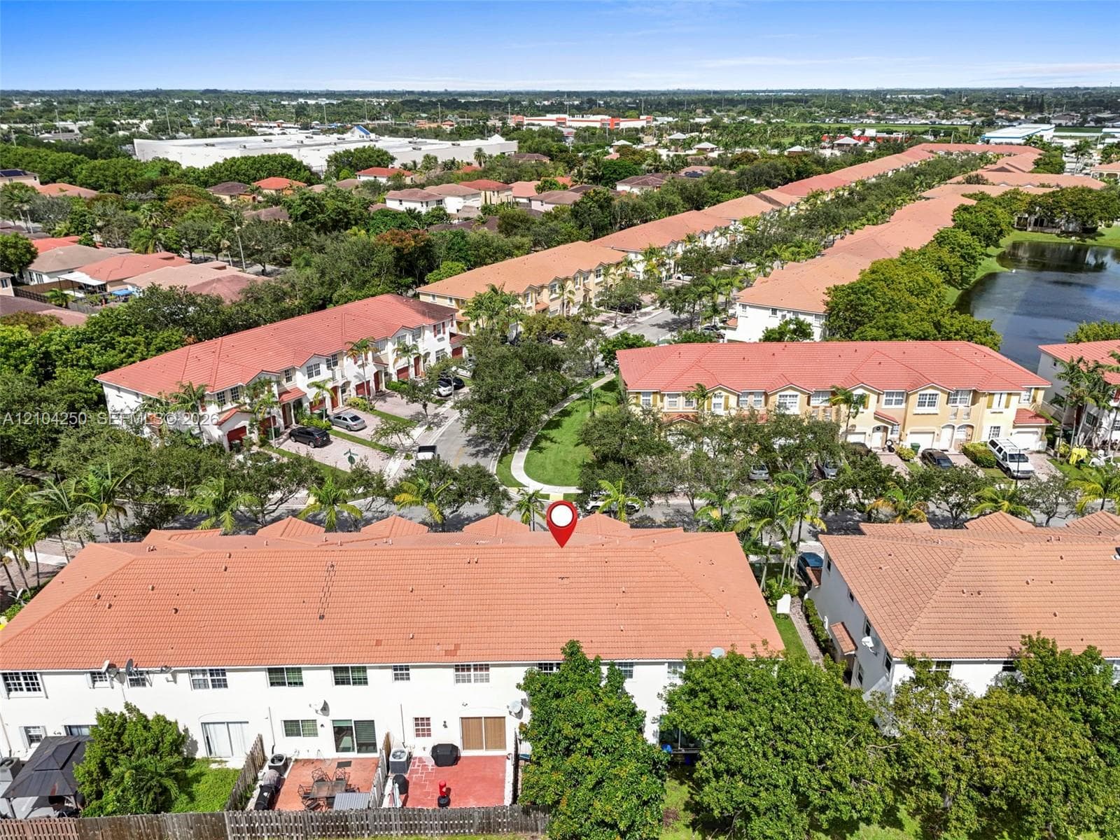 2104 NE 3rd Ct, Homestead FL 33033